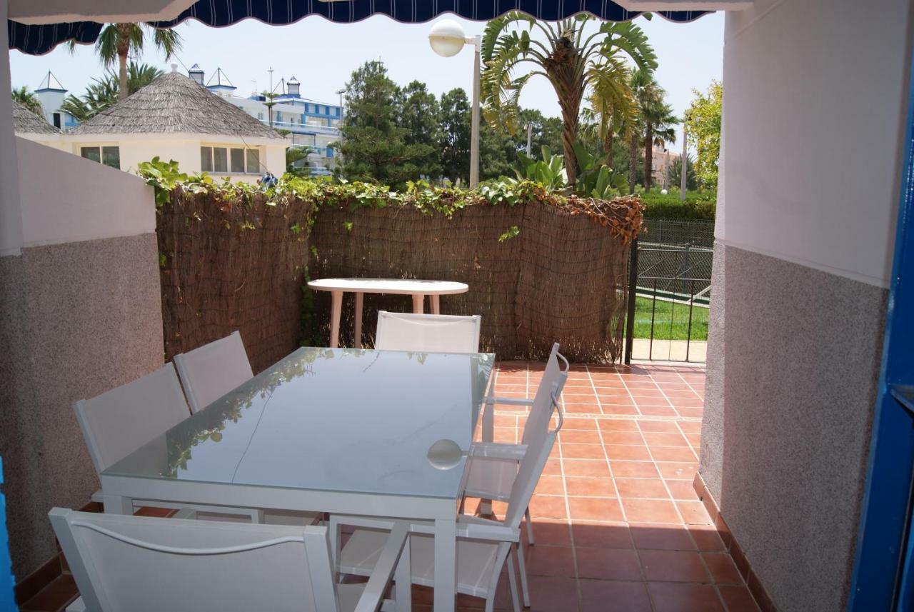 Costa Ballena Cómodo Bajo con Piscina, Patio y 3 Dormitorios Parking free Rota Exterior foto